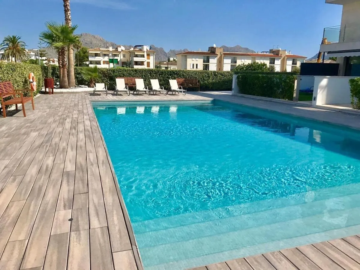 Apartments La Perla Port de Pollenca Spain